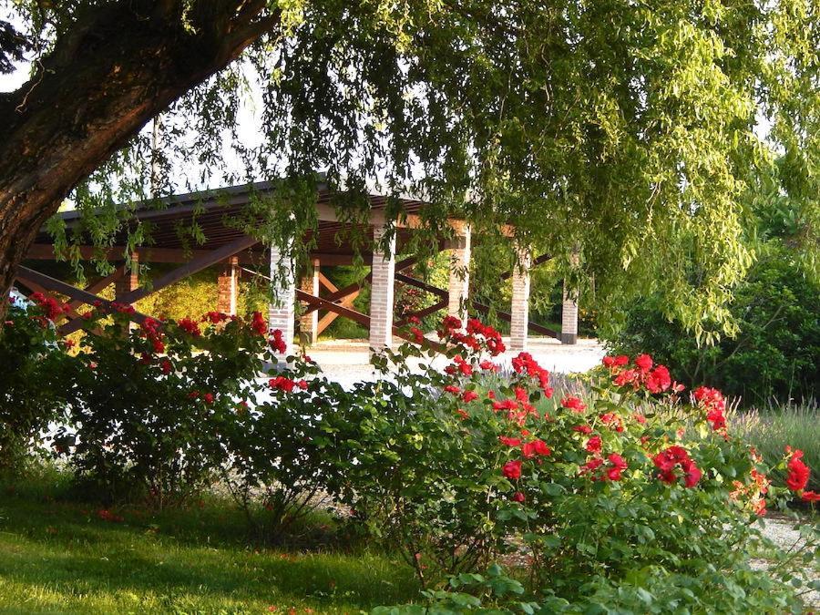 Locanda Del Toro Кальдерара-ди-Рено Экстерьер фото