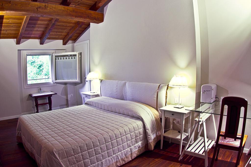 Locanda Del Toro Кальдерара-ди-Рено Экстерьер фото